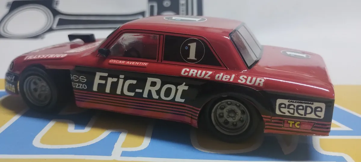 Ford N*1 Oscar Aventin 1992 E1/32 Claseslot Coleccionable - Imagen 2