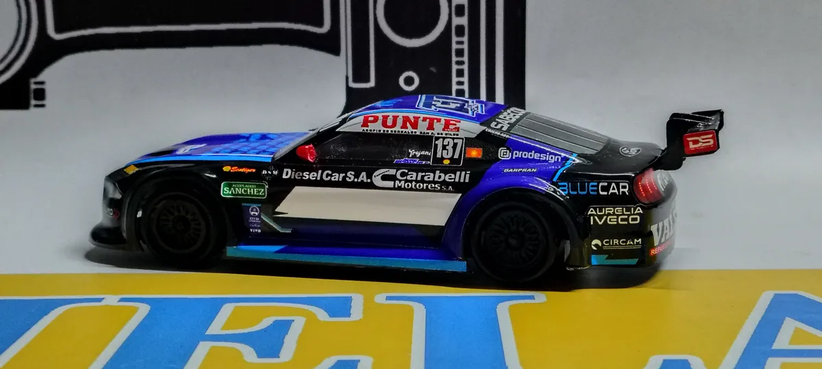 Ford Mustang N*1 J. Scialchi 2025 Claseslot Coleccionable - Imagen 2